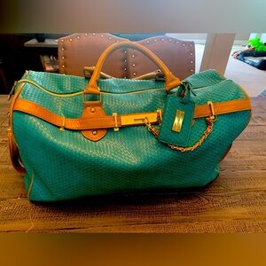 Steve Madden Large Travel Duffle Carry On Bag Teal and Khaki, Gold Hardware EUC